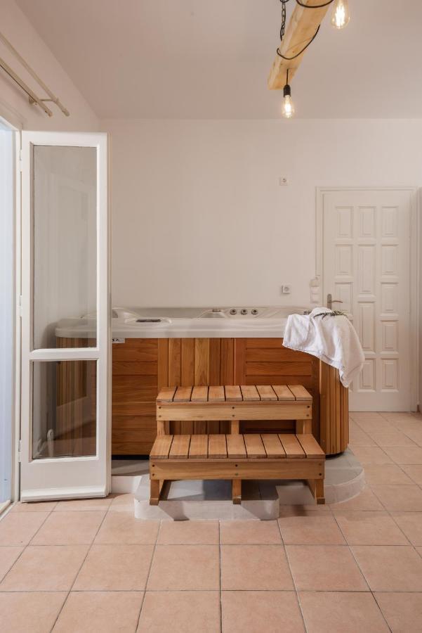 Aqua Naxos Apartments & Suites อาโยส โพรโกปิออส ภายนอก รูปภาพ