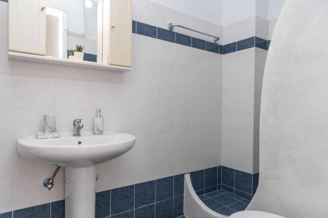 Aqua Naxos Apartments & Suites อาโยส โพรโกปิออส ภายนอก รูปภาพ