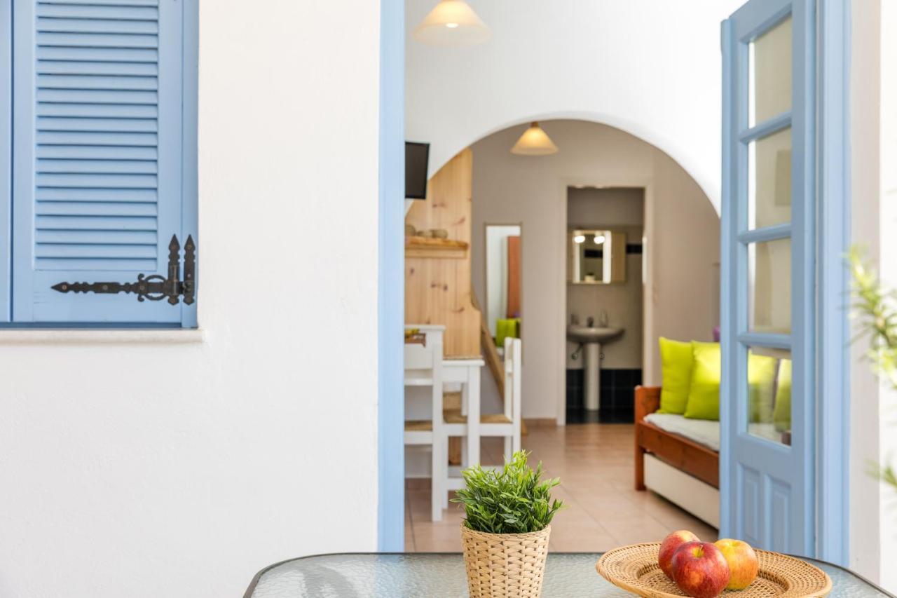 Aqua Naxos Apartments & Suites อาโยส โพรโกปิออส ภายนอก รูปภาพ