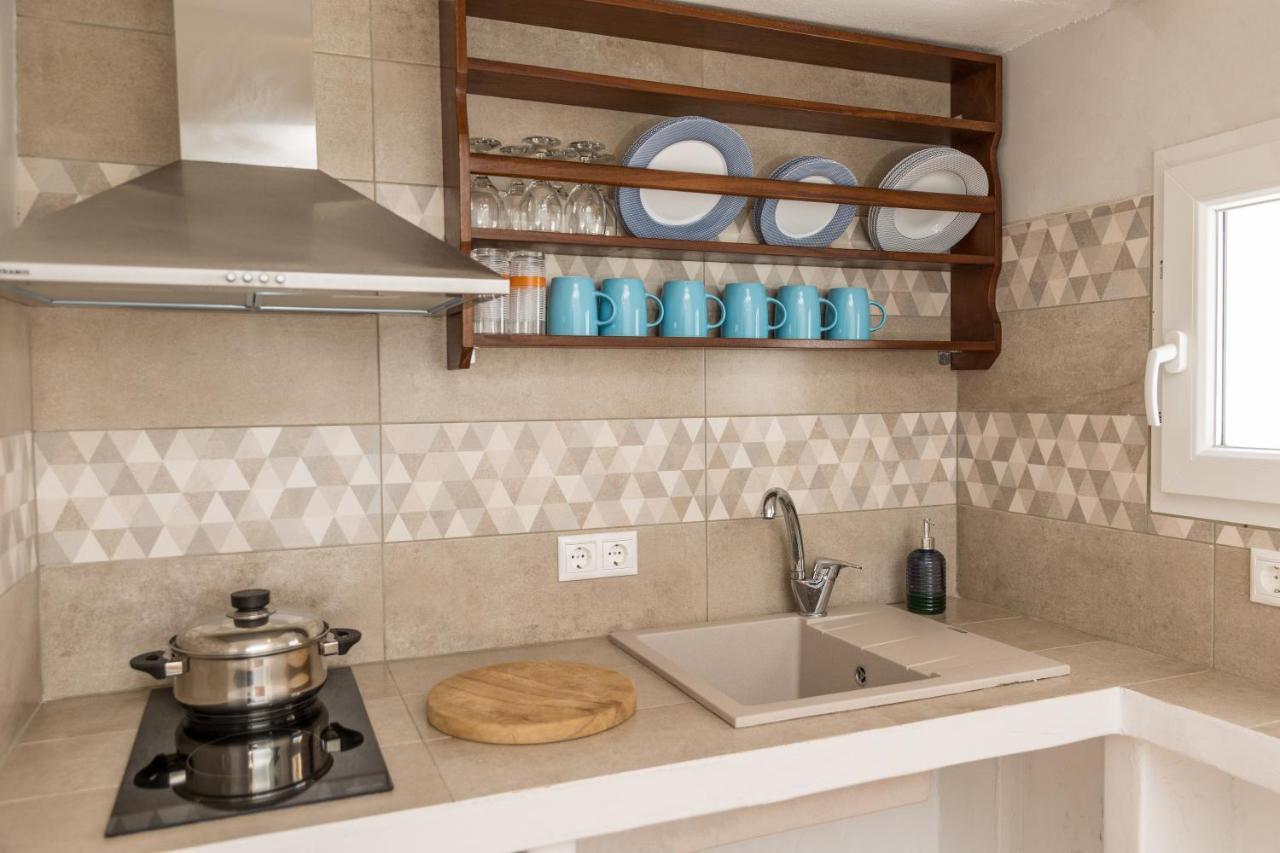 Aqua Naxos Apartments & Suites อาโยส โพรโกปิออส ภายนอก รูปภาพ